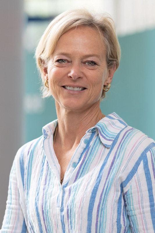 Prof Nicola Mulder